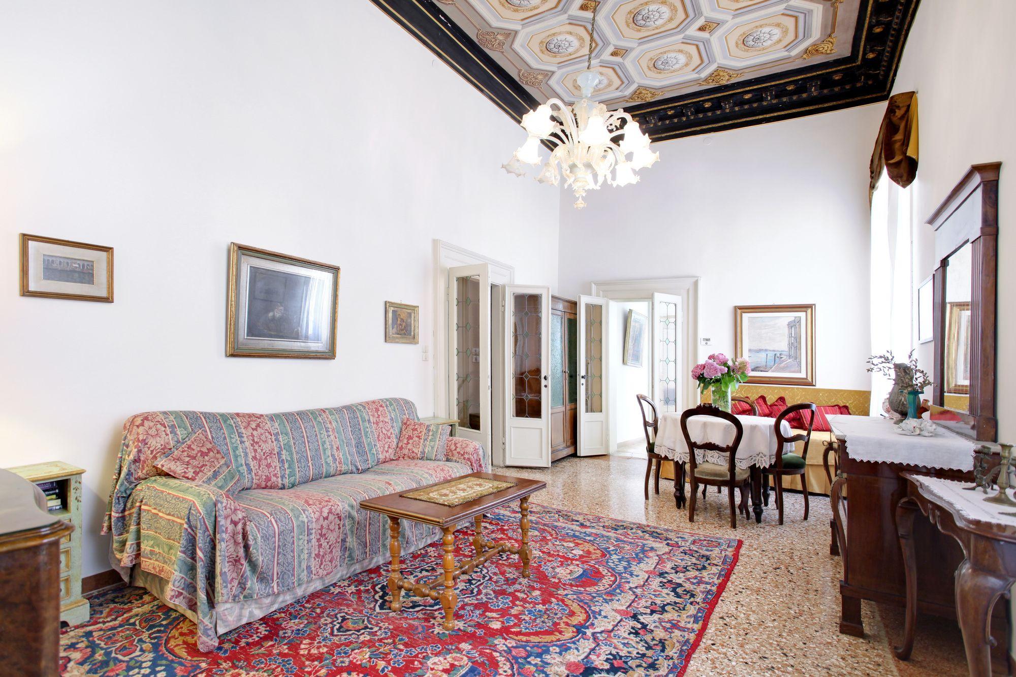Testa - Wr Apartments Venice Exterior photo